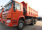 ZZ3257N3247B 6x4 371hpのユーロII赤い20cbm SINOTRUKのダンプ トラック