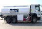 燃料を補給するHOWO 6x4 20m3のオイル タンクのトラック